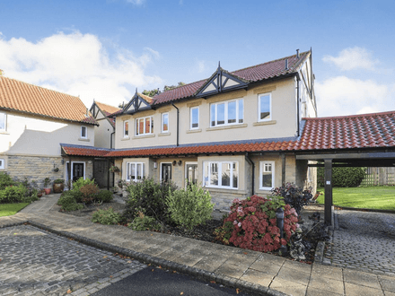 TWO DOUBLE BEDROOM SEMI-DETACHED RETIREMENT HOME