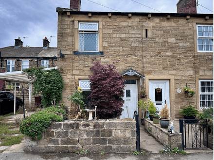 ONE BEDROOM TERRACED PROPERTY