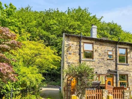TWO BEDROOM TERRACED PROPERTY