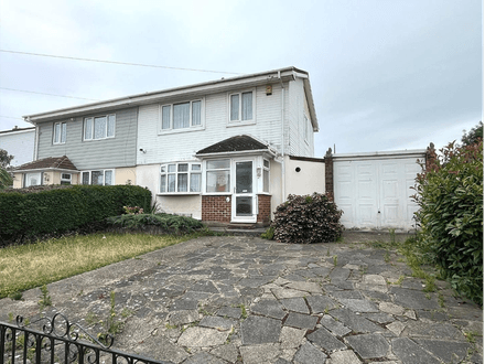 THREE BEDROOM SEMI-DETACHED PROPERTY
