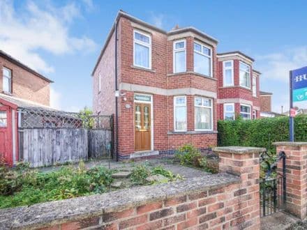 THREE BEDROOM SEMI-DETACHED PROPERTY