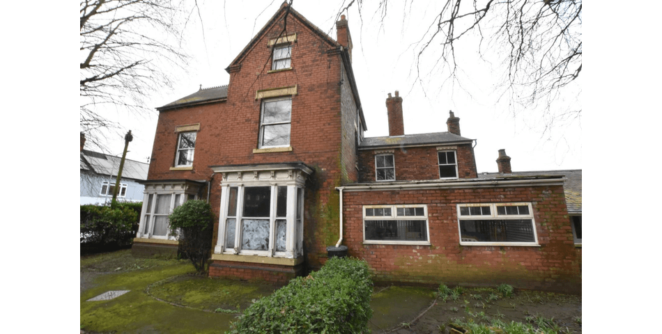 Property Image 0