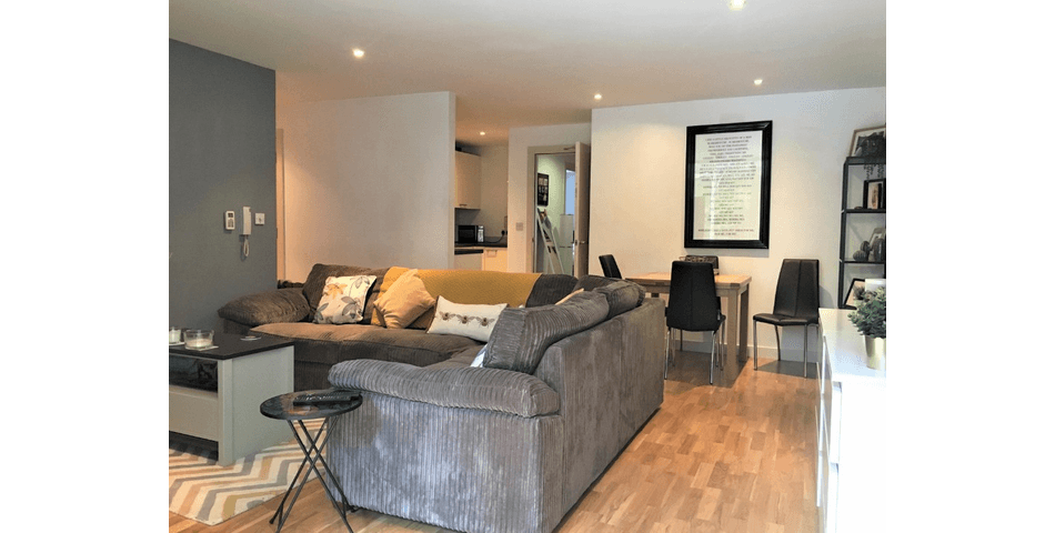 Property Image 0